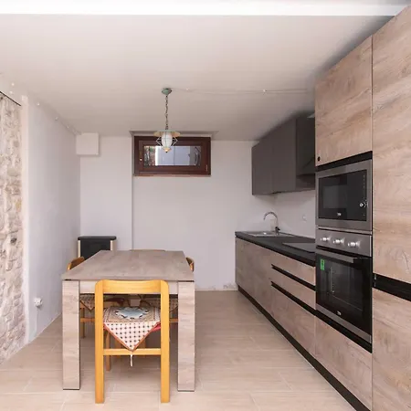 S240 - Sirolo, Trilocale In Zona Tranquilla Con Aria Condizionata Appartement *